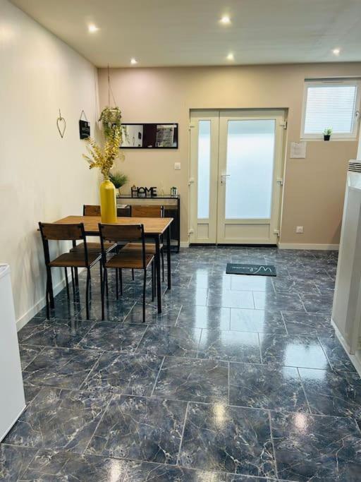 Maison Chez Graz & Virg Villa Кале Екстериор снимка
